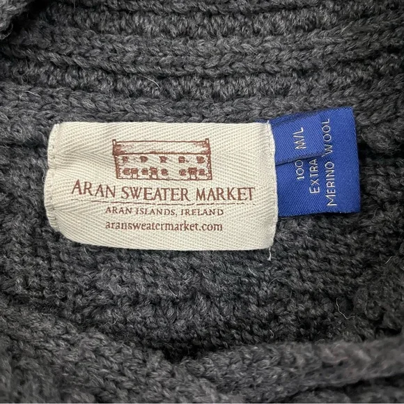 Aran Super Soft Lattice Stitch Poncho M/L Charcoal Gray 100% Irish Wool Luxury - Picture 10 of 12